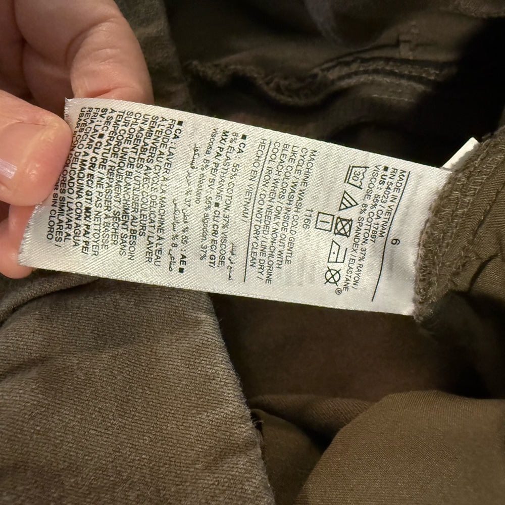 Old Navy Pixie Skinny Brown Pants - Picture 6 of 6